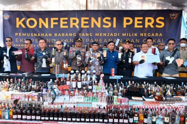Komisi XI DPR Perkuat Pengawasan Bea Cukai, Cegah Barang Ilegal Masuk