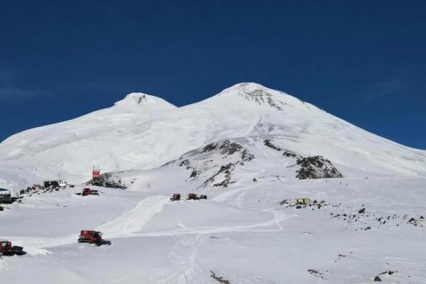 Lima Pendaki Diduga Tewas saat Mendaki Gunung Elbrus Rusia