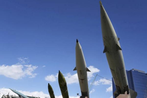 Militer AS Kembali Cegat Serangan Rudal Iran