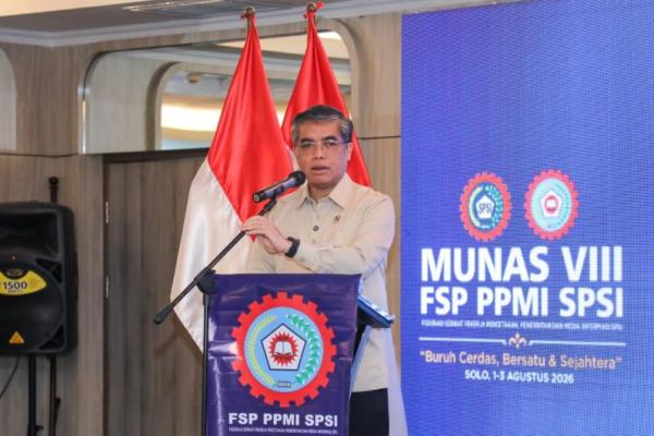 Menaker Beberkan Langkah Pemerintah Perkuat Kesejahteraan Pekerja