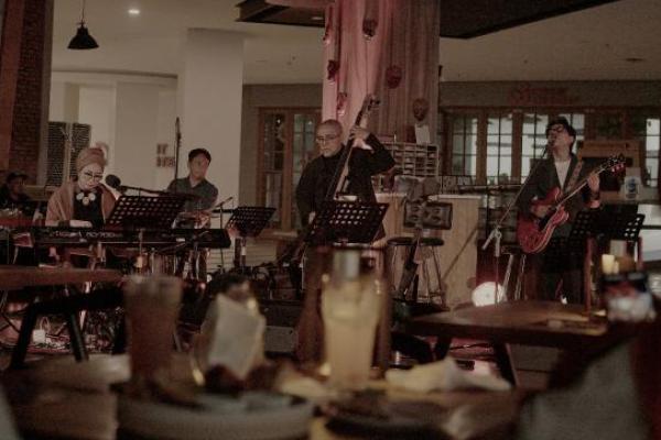 Ruang Jazz di Ruang Pentas Hadirkan Otti Jamalus dan Yance Manusama