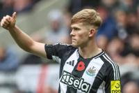 MU Dipastikan Gigit Jari, Newcastle Pasang Harga Lewis Hall Rp1,4 Triliun