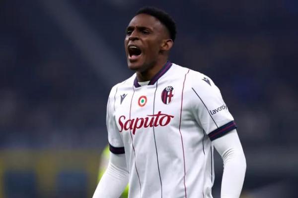 Manchester United Bidik Bek Bologna, Harga Tembus Rp390 Miliar
