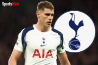 Tottenham Sepakat Perpanjang Kontrak Micky van de Ven