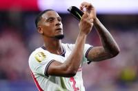 Arsenal Cari Bek Baru, Ezri Konsa Kembali Jadi Target Utama