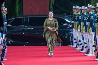 Puan Tampil Anggun Kenakan Kebaya Brokat Hijau Olive di Sidang Tahunan MPR