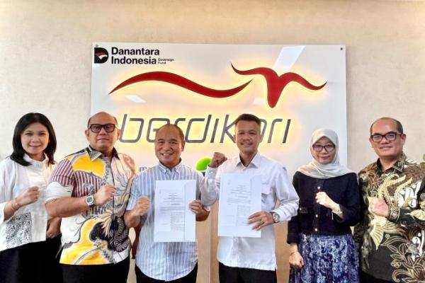 Peternak Keluhkan Harga Pakan, BUMN Salurkan 5.000 Ton SBM