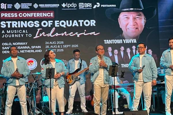 Tantowi Yahya bersama Thomsell Band Bawa Misi Budaya ke-3 Negara di Eropa