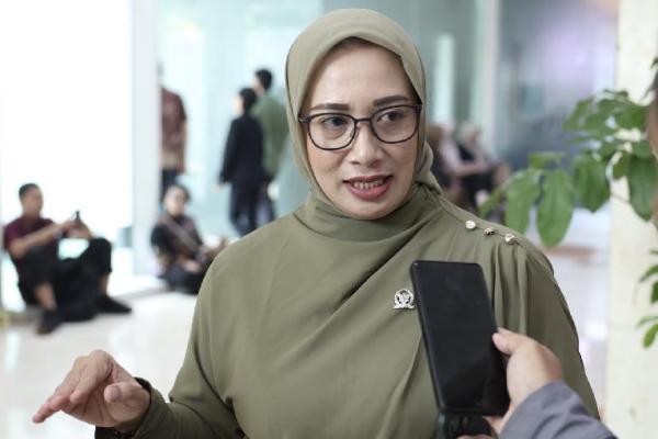 Komisi IX Dorong RUU Ketenagakerjaan Beri Kepastian Pekerja dan Investor