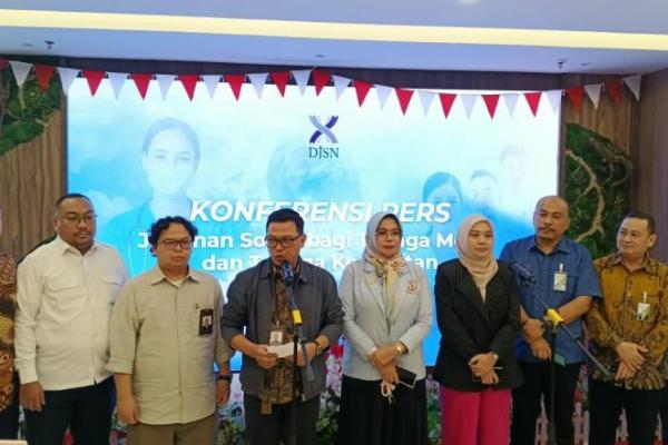 DJSN Ungkap Banyak Tenaga Kesehatan Belum Tercover Jaminan Sosial