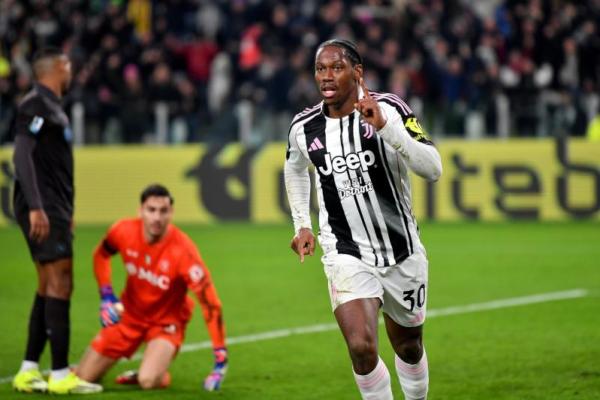 Palace dan Juventus Jajaki Peluang Tukar Guling Mateta-Jonathan