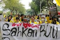Sebagian Masaa Diblokade untuk Menuju ke Depan Gedung DPR RI