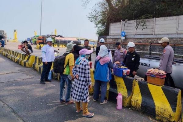 Sterilisasi Pelabuhan, ASDP Bantah Lakukan Pungutan pada Pedagang
