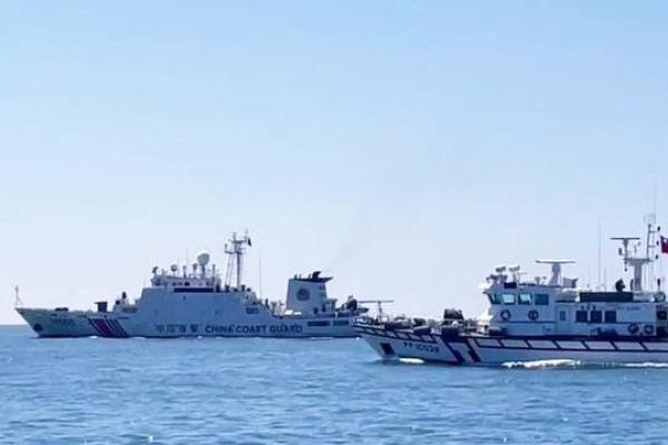 China Kerahkan Kapal Besar-Besaran ke Perairan Taiwan