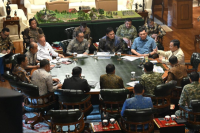 Prabowo Bahas Edukasi Bahaya Karhutla hingga Syarat Suku Dayak Masuk TNI