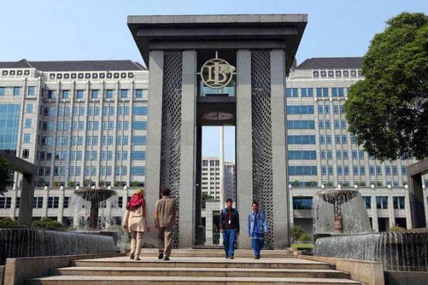 Tak Cukup Cabut Izin OY, INDEF: Bank Indonesia Harus Benahi Ekosistem