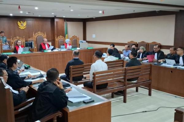 Saksi Ungkap Dana Tiket Pesawat Djaka Budhi dari Pengusaha