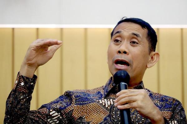 Legislator Gerindra Minta Gubernur BI Baru Percepat Transmisi Suku Bunga