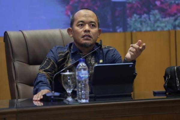 Komisi IV: Karhutla Mengancam, Penegakan Hukum Perlu Diperkuat