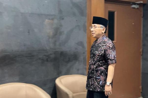 Eks Ketum PBNU Gus Yahya Hadiri Sidang Korupsi Kuota Haji Yaqut Cholil