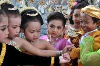 Hari Perempuan dan Anak Perempuan Adat Setiap 5 September, Ini Sejarahnya