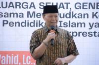 Keracunan Anak-Anak Terus Berulang, HNW Desak Evaluasi Menyeluruh MBG