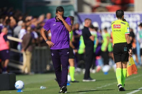 Fiorentina Pecat Fabio Grosso Usai Tiga Kekalahan Beruntun