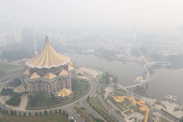 Malaysia Cabut Status Darurat Asap Karhutla di Sarawak