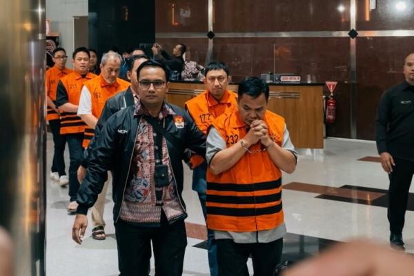 KPK Tetapkan Anak Buah Nusron Wahid dan Bos Summarecon Tersangka Korupsi