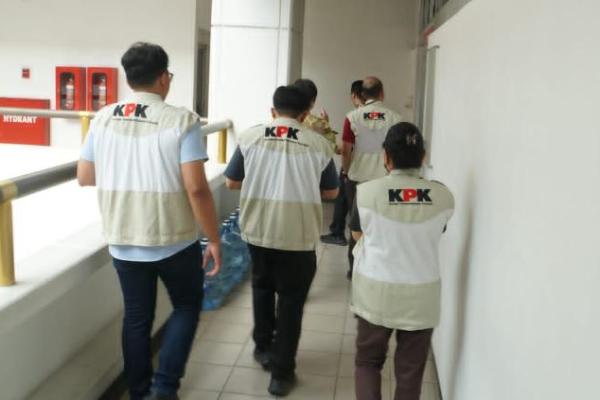 KPK Sita Dokumen dan BBE dari 3 Ruang Dirjen Kementerian ATR/BPN