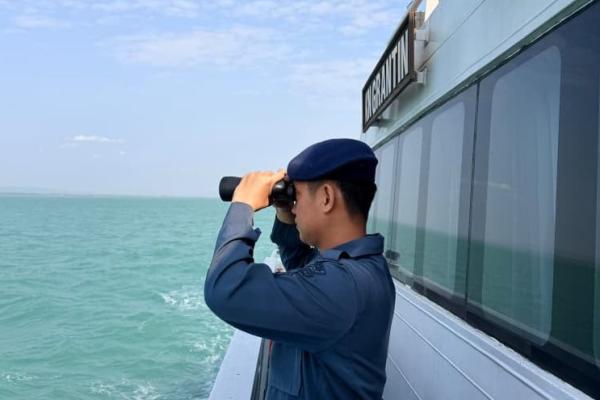 Kemenhub Kerahkan Tiga Kapal Cari Korban KMP Virgo Transport 8