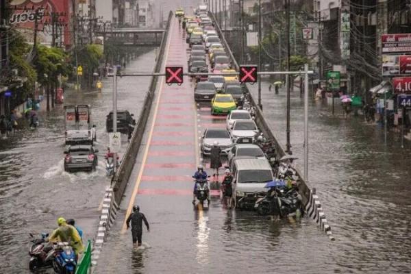 Banjir Thailand Tewaskan 19 Orang, 700 Ribu Warga Bangkok Terdampak