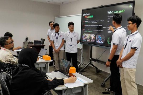 Pemerintah-Swasta Libatkan Pelajar Lahirkan Inovasi Berbasis AI
