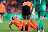 Micky van de Ven Tumbang, Krisis Bek Tottenham Makin Parah