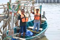 Sejak 2021, Pelni Salurkan Ribuan Life Jacket kepada Nelayan