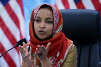 Tuding Pakai Nama Palsu, Trump Tuntut Ilhan Omar Segera Mundur dari Kongres